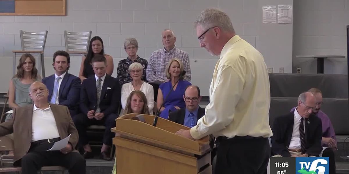 8 former Calumet High School students honored as distinguished alumni