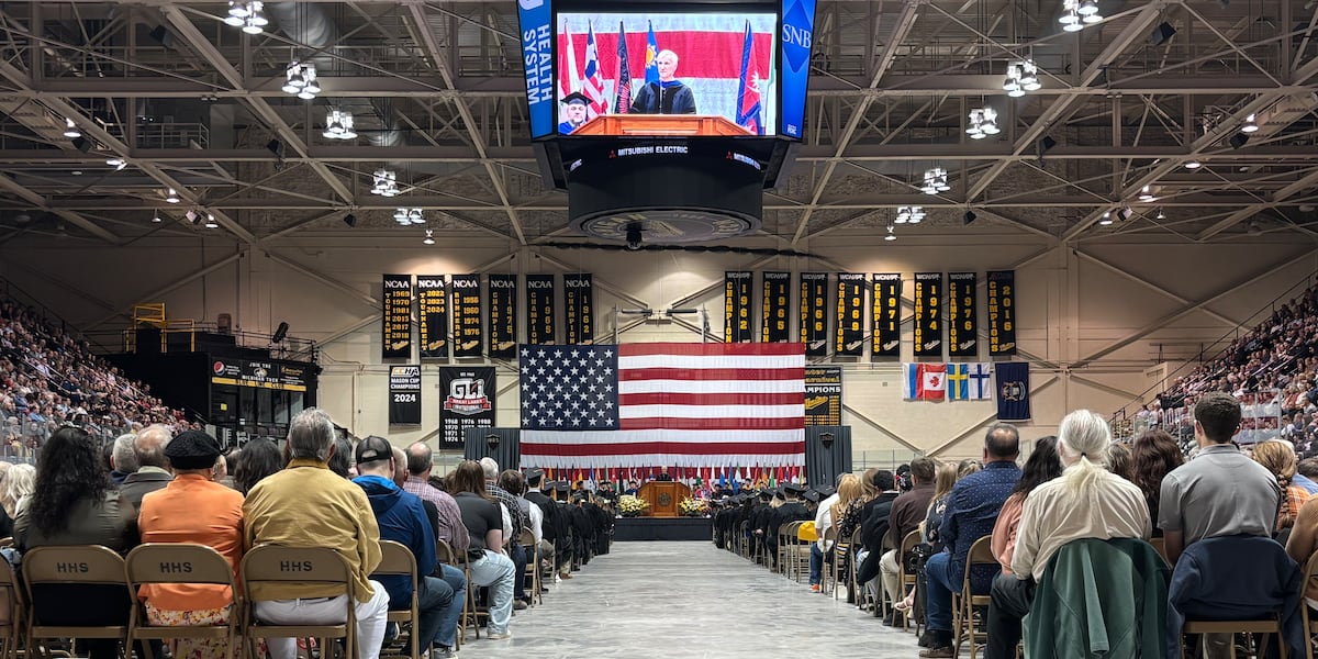 Michigan Tech undergrads say ‘goodbye’ to college