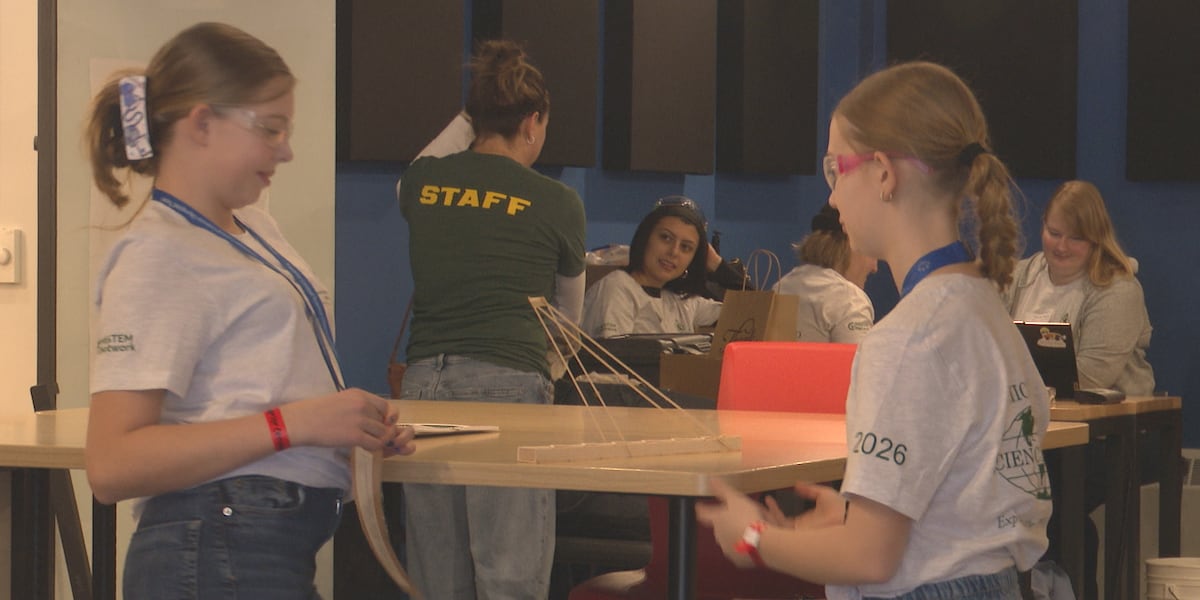 एनएमयू ने विज्ञान ओलंपियाड की मेजबानी की