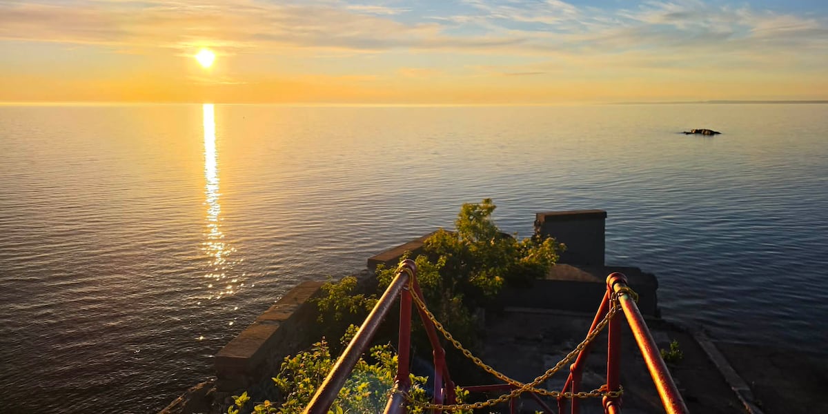 Marquette Maritime Museum kicks off summer Lighthouse Sunrise Tours
