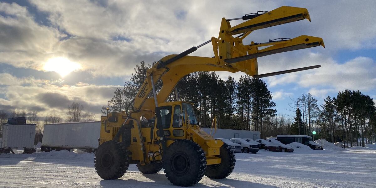 Tech Loader Michigan Tech APS Labs, Pettibone showcase prototype electric-diesel ...