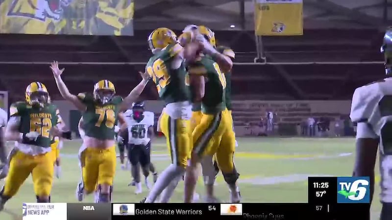 NMU football defeats Roosevelt for first win of Matt Janus era